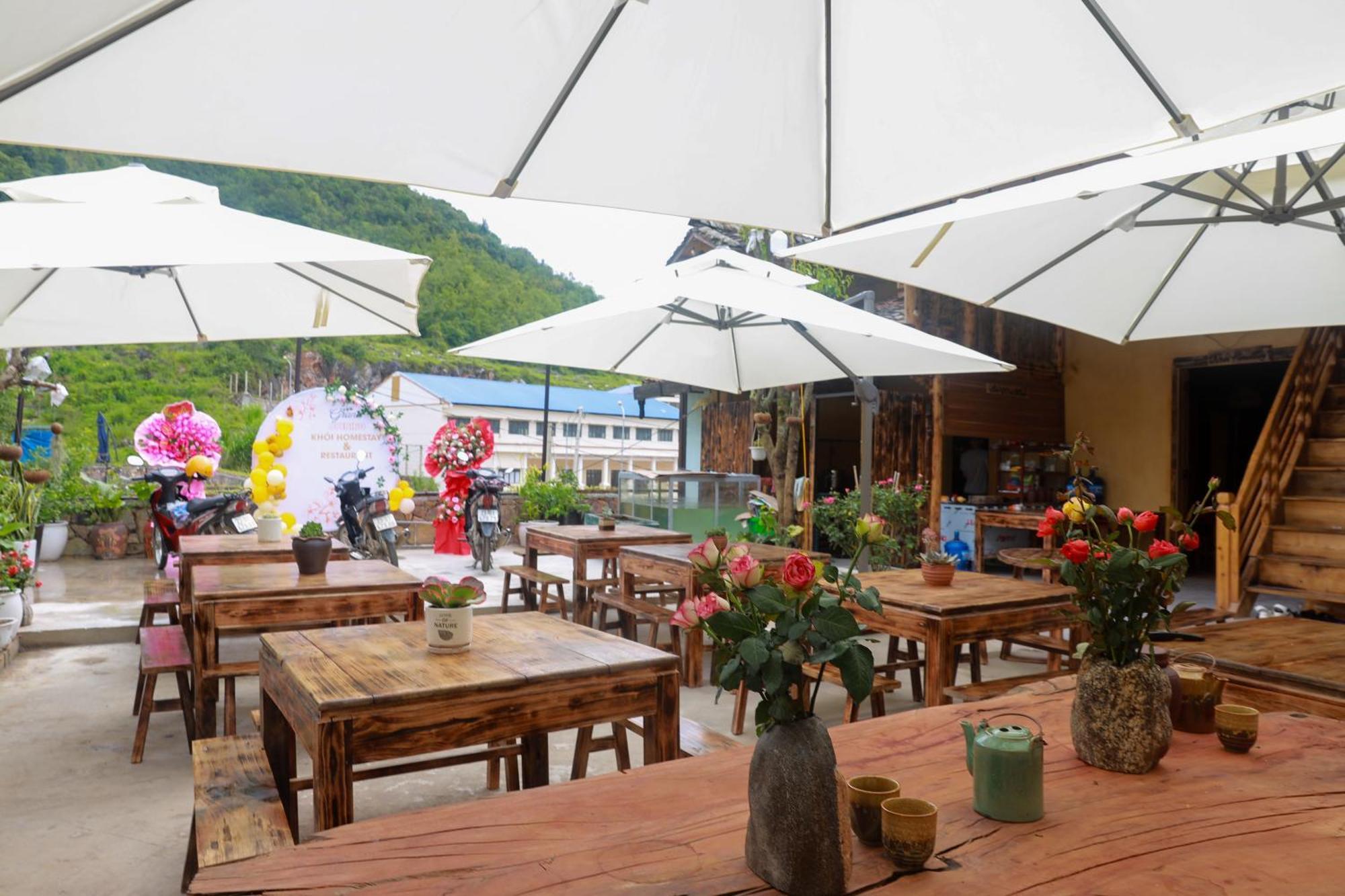 Khoi Homestay And Restaurant Loung Co Bagian luar foto