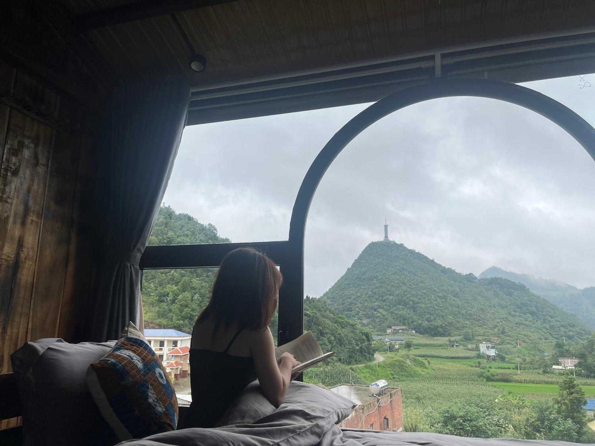 Khoi Homestay And Restaurant Loung Co Bagian luar foto