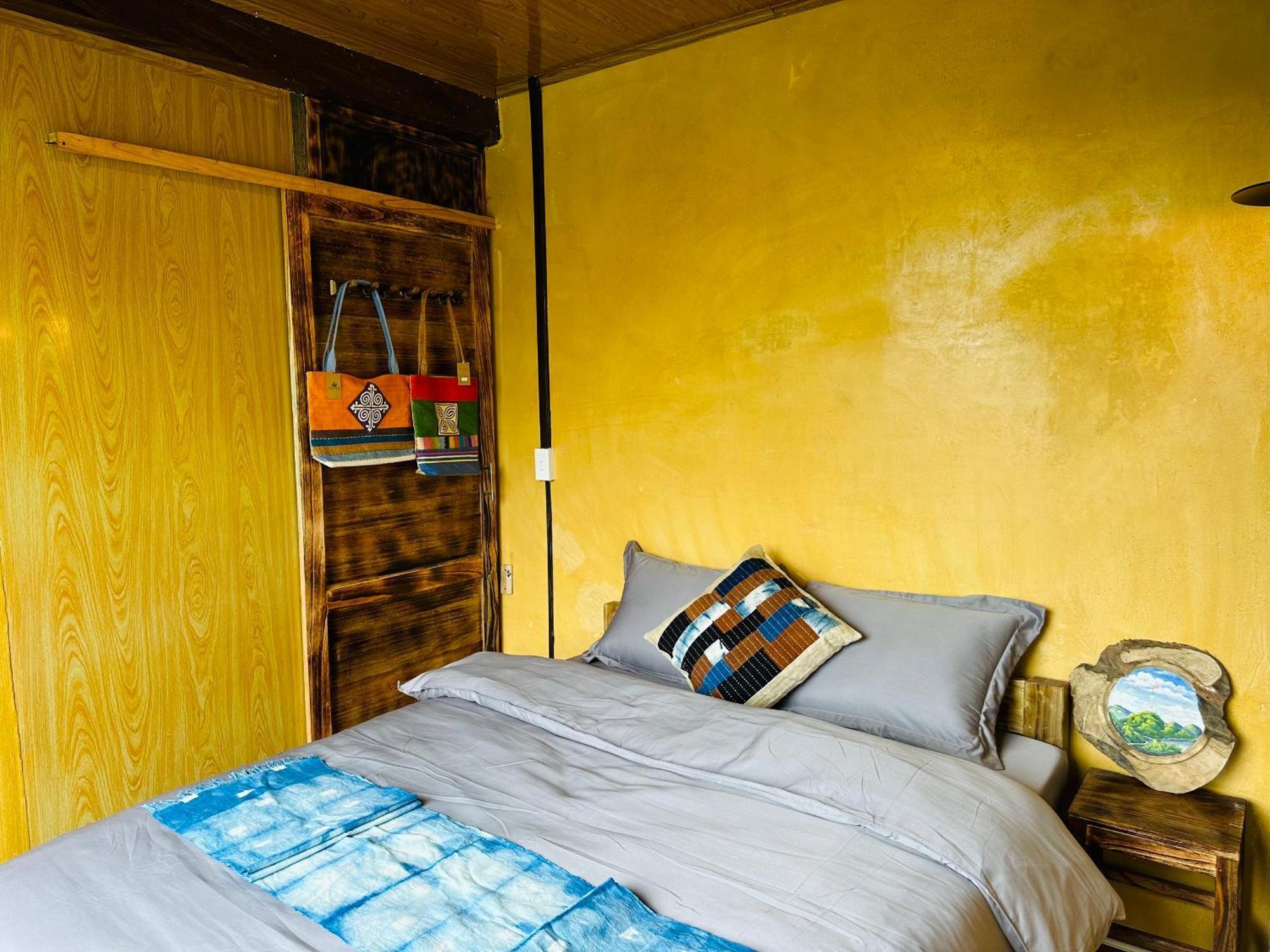 Khoi Homestay And Restaurant Loung Co Bagian luar foto
